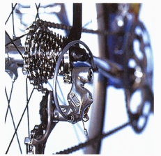 Shift the chain onto the largest cog and the smallest chainring. 